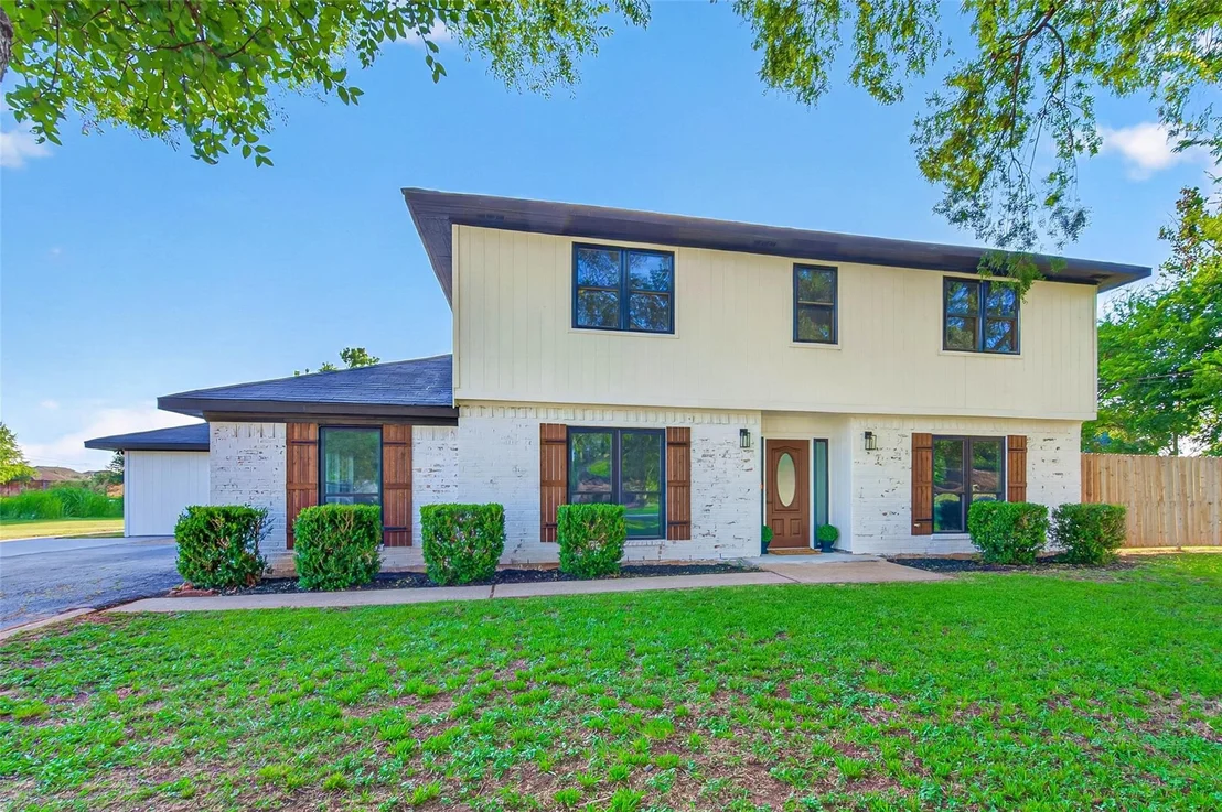 Photo of 3811 Empress Lane