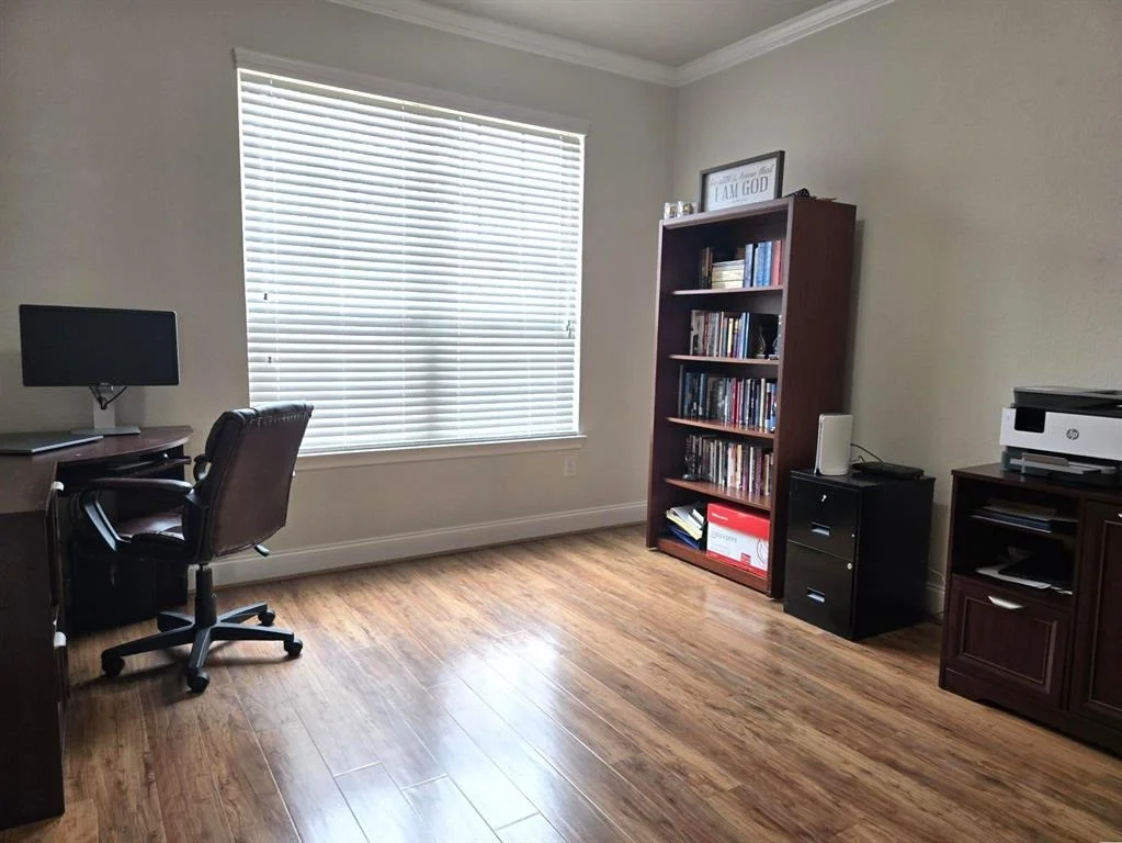 Photo of 5115 Baroness Lane