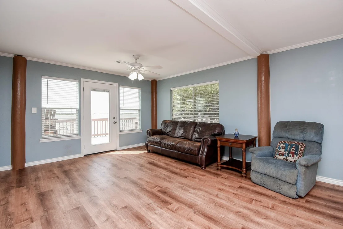 Photo of 2116 W Bayshore Drive