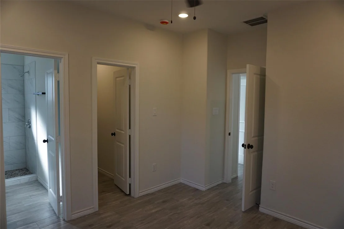 Photo of 10090 Calendar Street