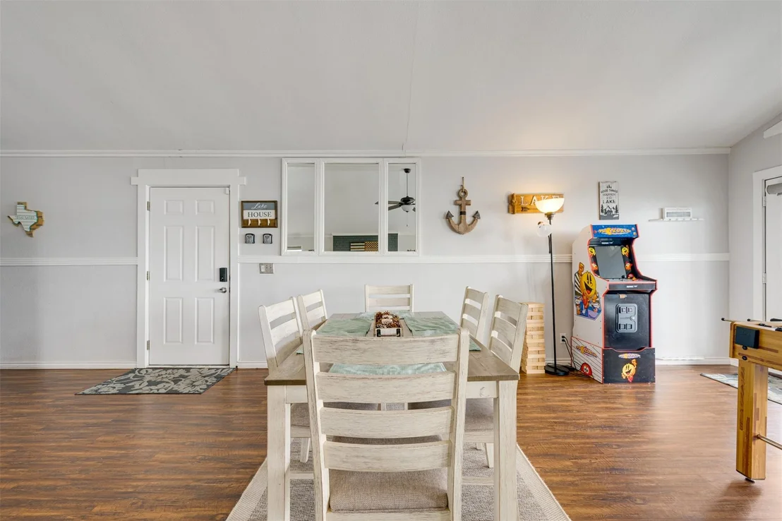 Photo of 1067 Beachside Drive