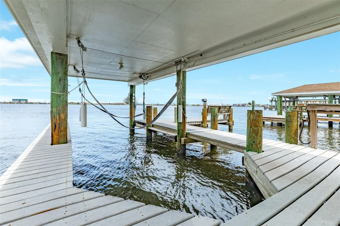 Photo of 7306 Offats Point Circle