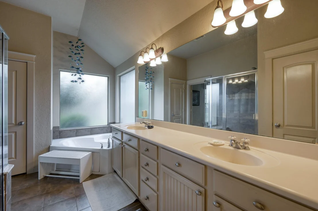 Photo of 74 Tapestry Park Circle
