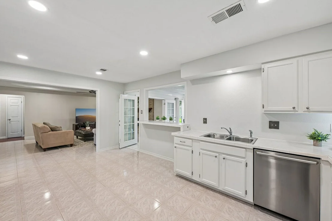 Photo of 18015 Forest Cedars Drive