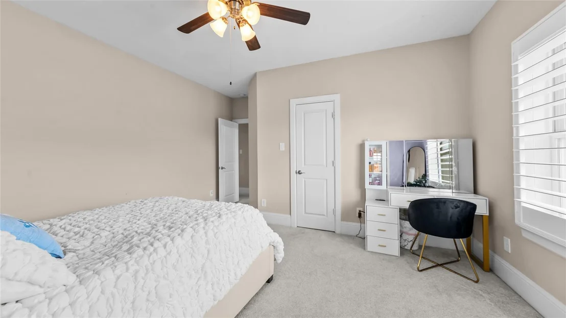 Photo of 6815 Birdseye Maple Lane
