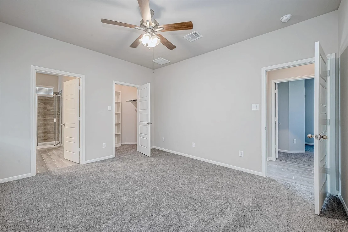 Photo of 210 Emerald Thicket Lane