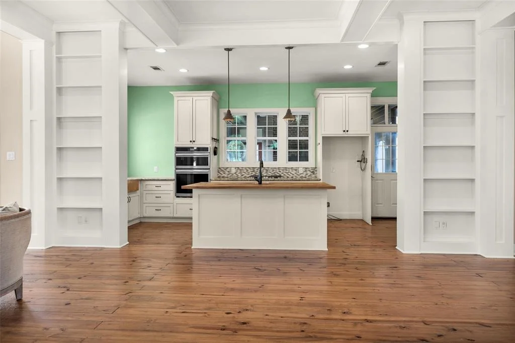 Photo of 20802 Pecan Bend Road