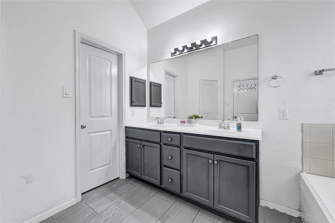 Photo of 6522 Magellan Manor Drive