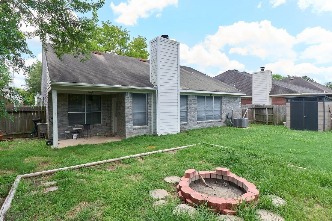 Photo of 2922 Veva Drive