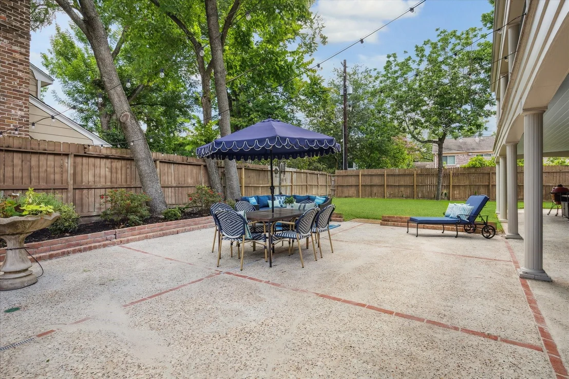 Photo of 13302 Taylorcrest Road