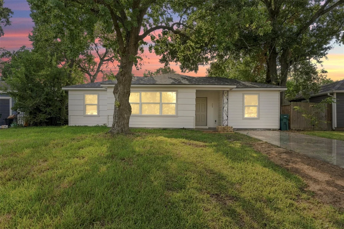 Photo of 1308 Pecan Drive