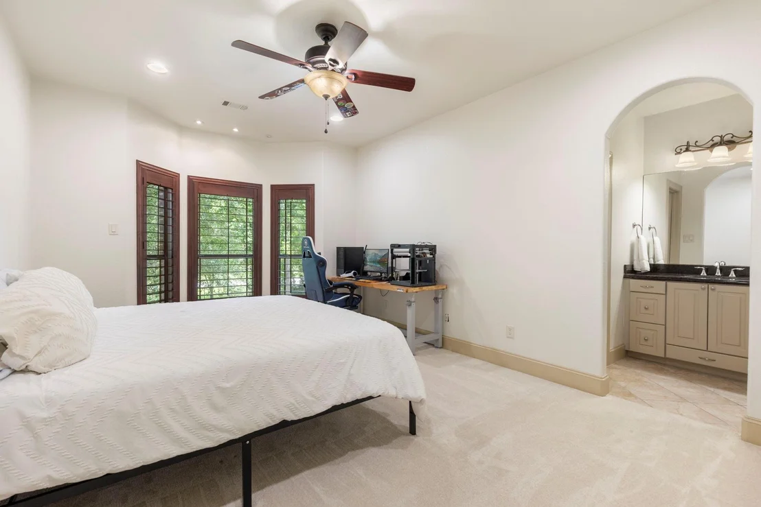 Photo of 27310 Tropper Hill Lane