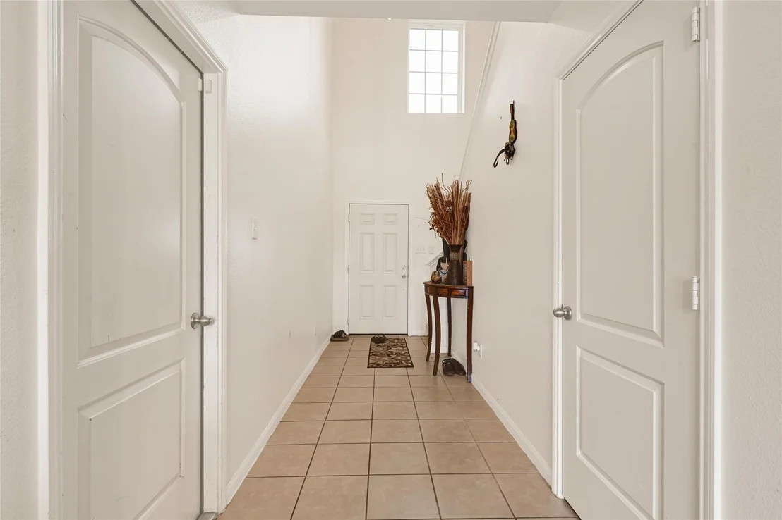 Photo of 106 Mojave Lane