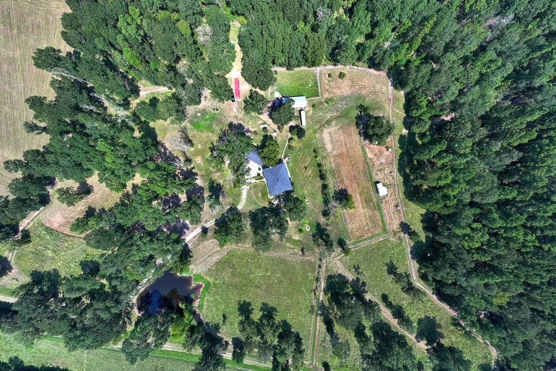 Photo of 3902 Moore Cemetery Rd
