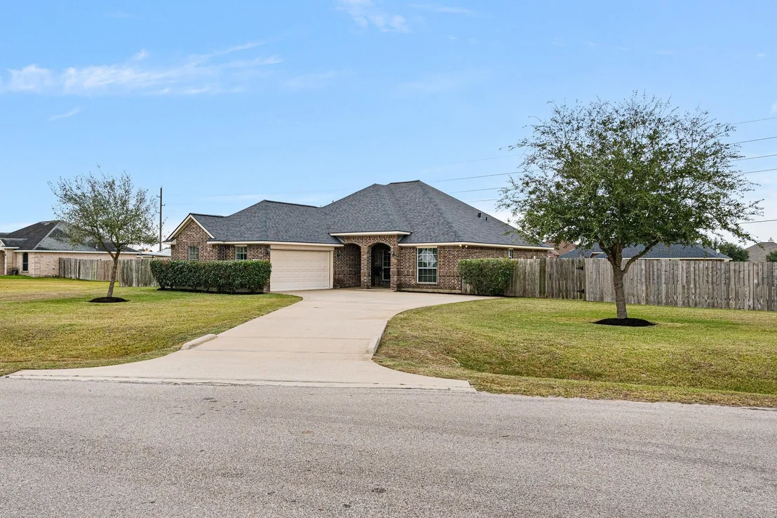 Photo of 11215 April Dr Drive