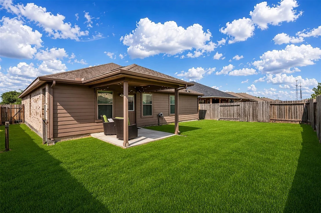 Photo of 28614 Lockeridge Farms Drive