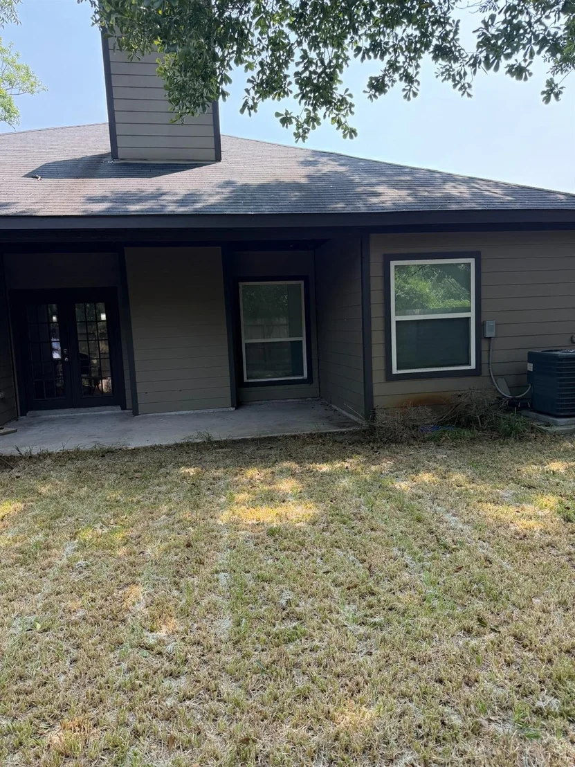 Photo of 8150 Sharondale Drive