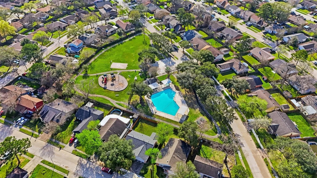Photo of 20130 Misty Pines Drive