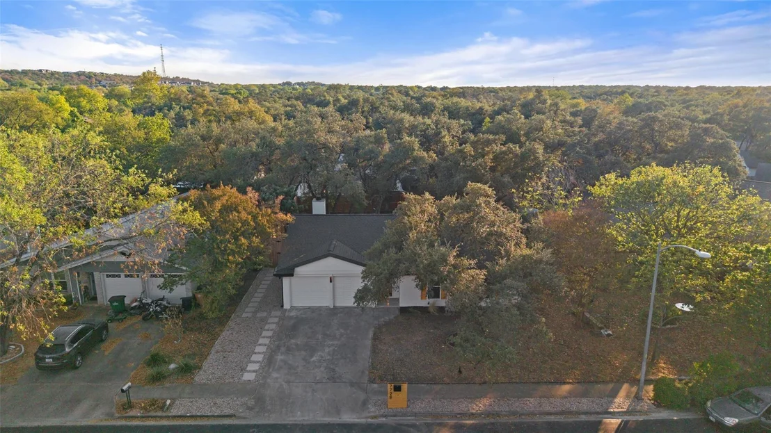 Photo of 7729 Croftwood Drive