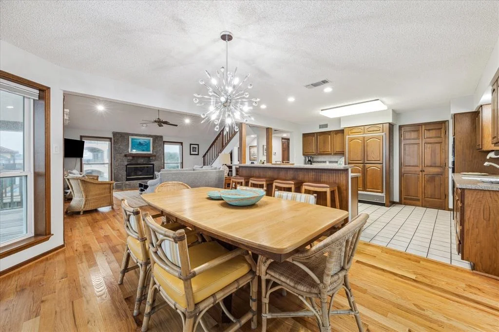 Photo of 16606 Bayfront Drive