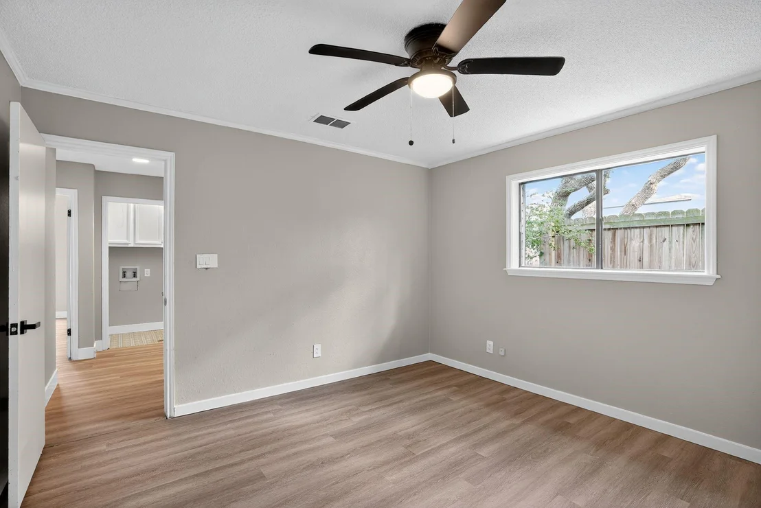 Photo of 107 Cherry Hills