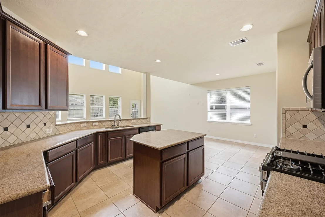 Photo of 4202 Misty Waters Lane