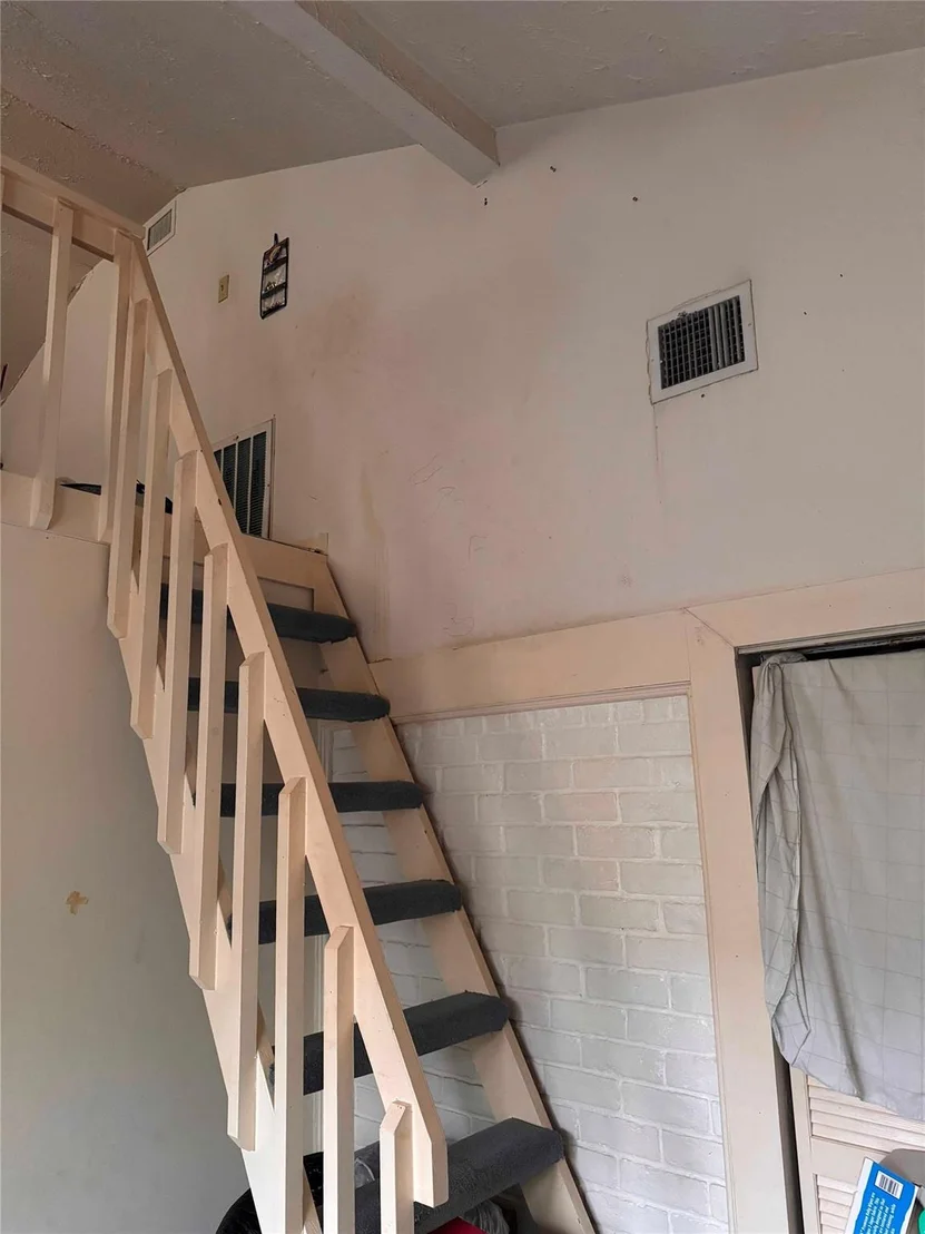 Photo of 16214 Deer Lick Drive