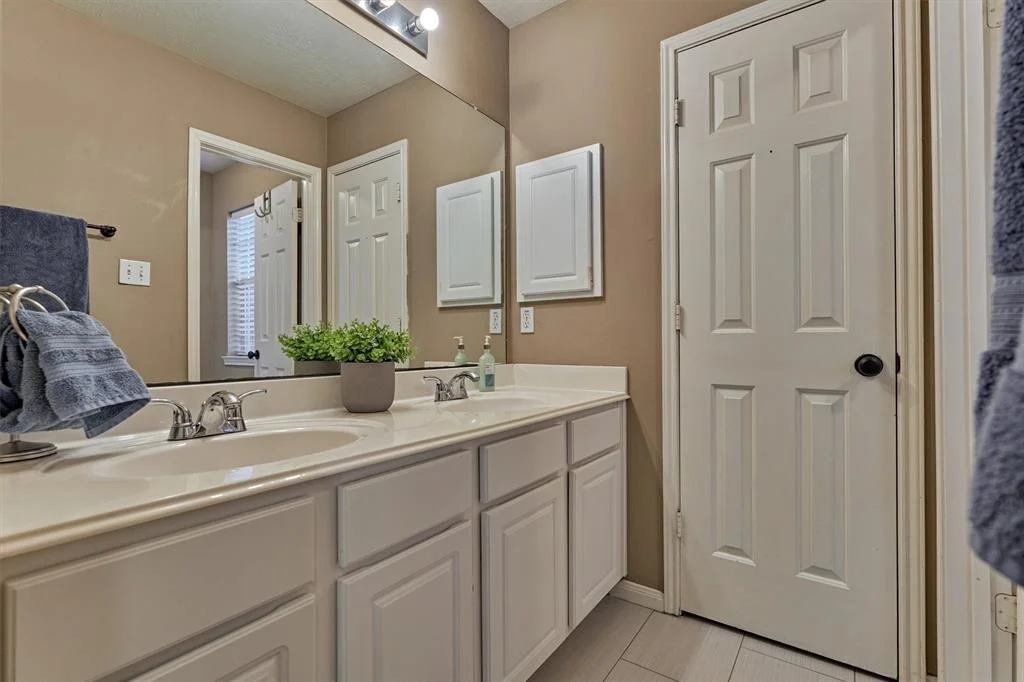 Photo of 2 Opaline Place