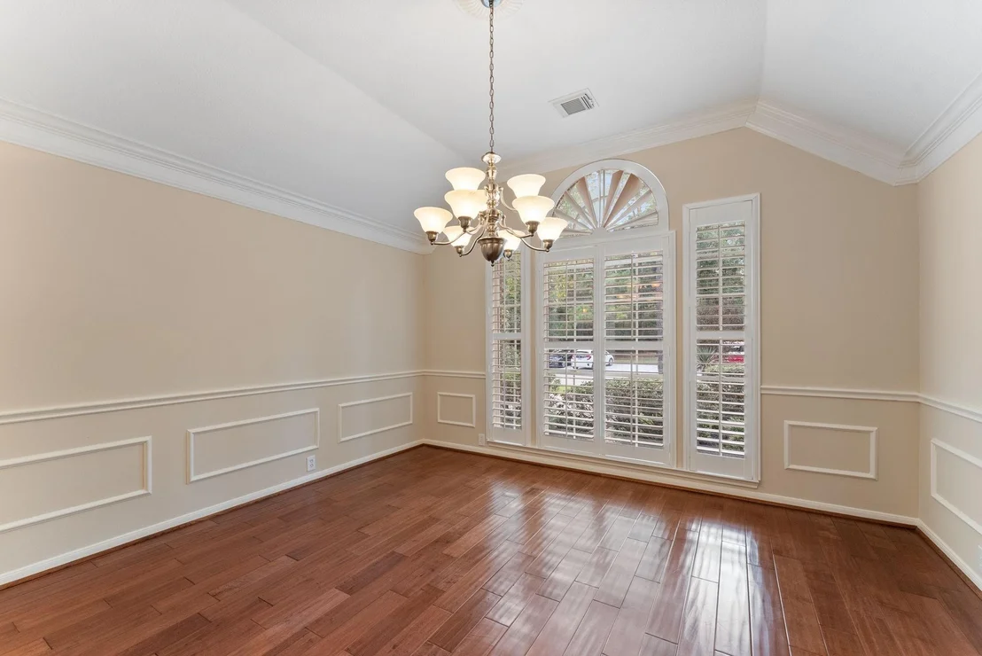 Photo of 266 Bristol Bend Circle