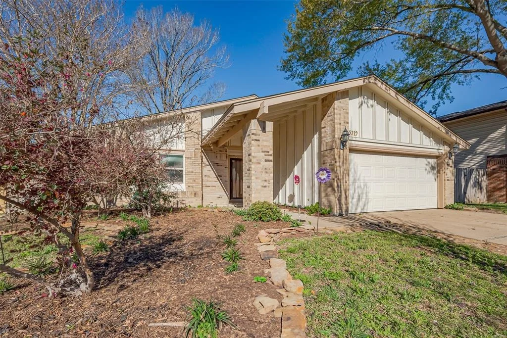Photo of 5219 Bear Pass Court