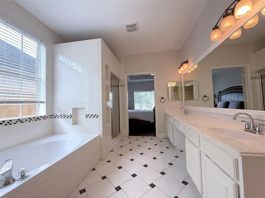Photo of 522 Chickory Field Lane
