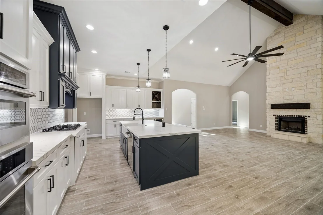 Photo of 30611 Saddle Horn Drive