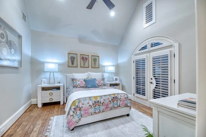 Photo of 1007 Wavecrest Court