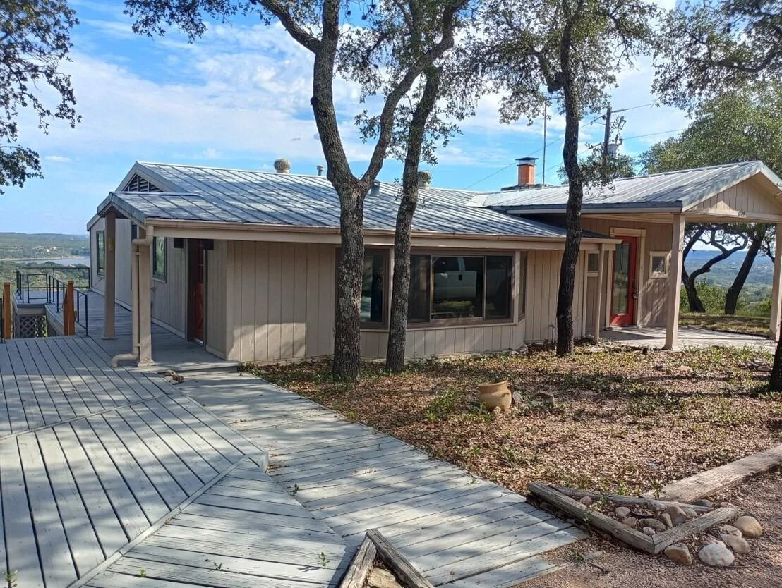 Photo of 6300 Paradise Manor Circle