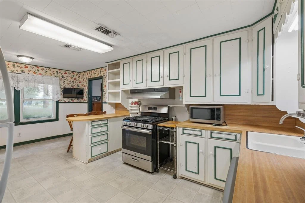 Photo of 12739 Roesler Road
