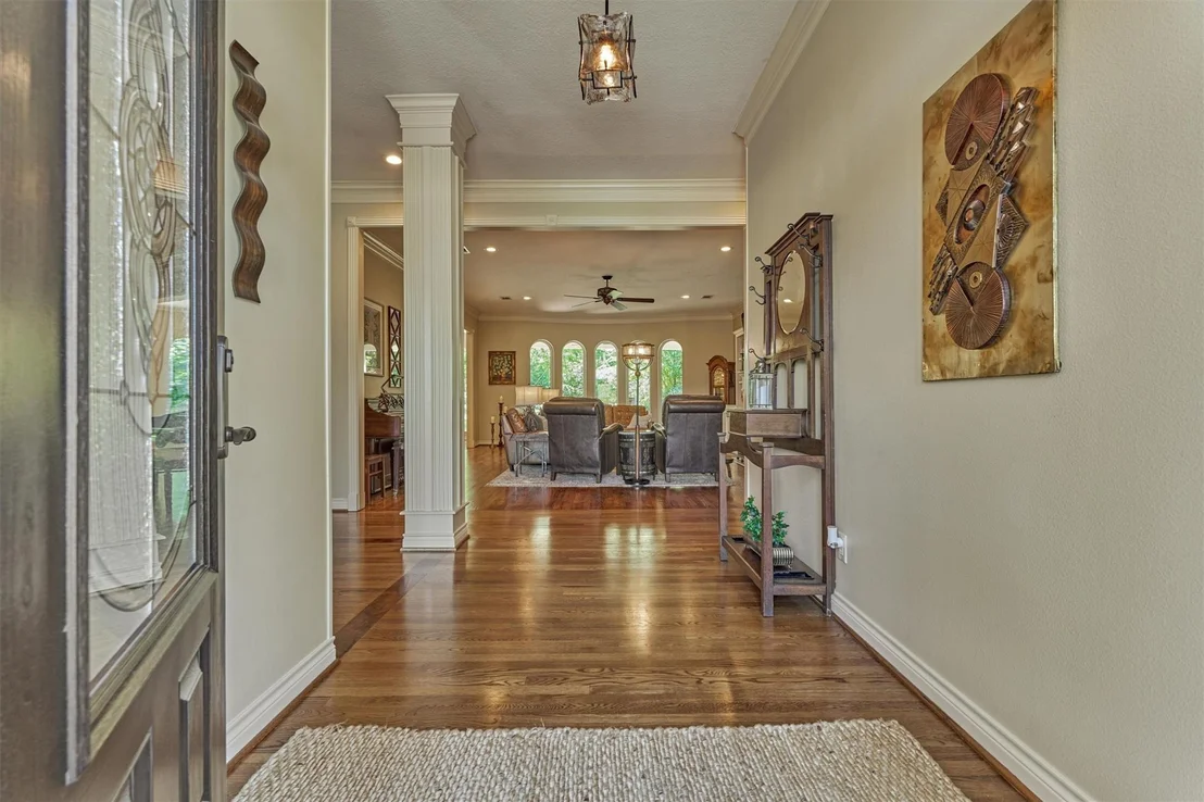 Photo of 150 Lake View Circle