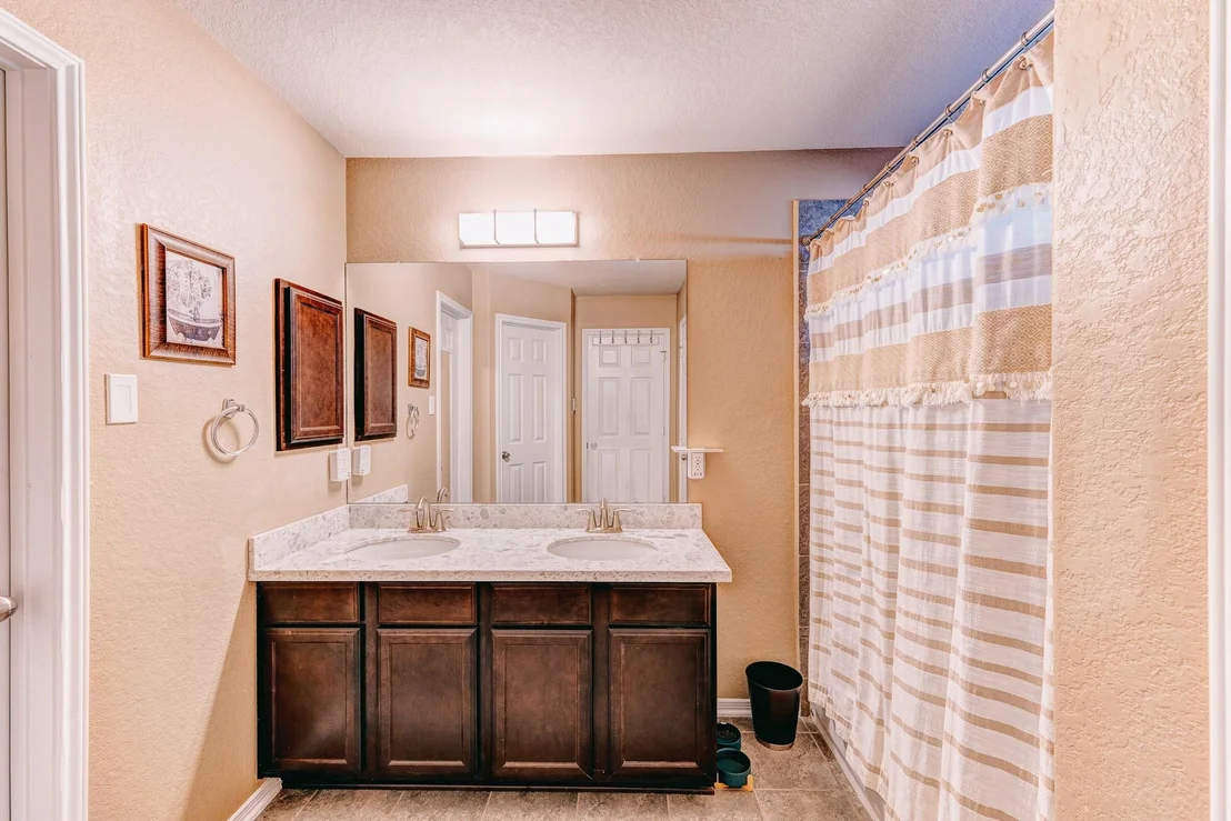 Photo of 2565 Magnolia Fair Way