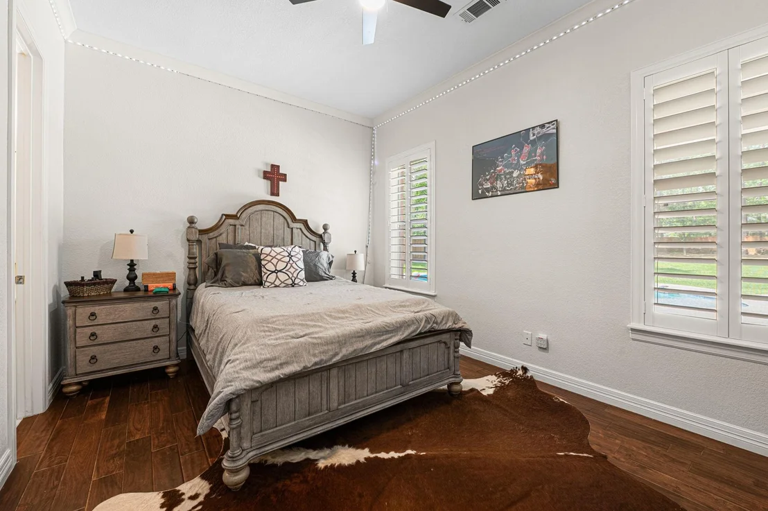 Photo of 11357 Lake Oak Dr Drive