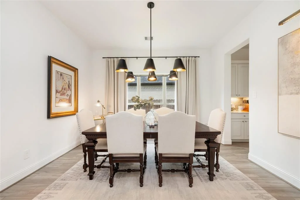 Photo of 814 Walnut Park Lane