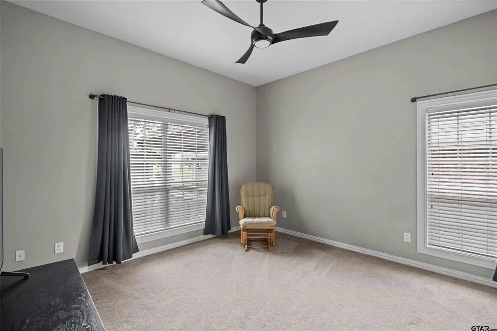 Photo of 420 Bunker Drive
