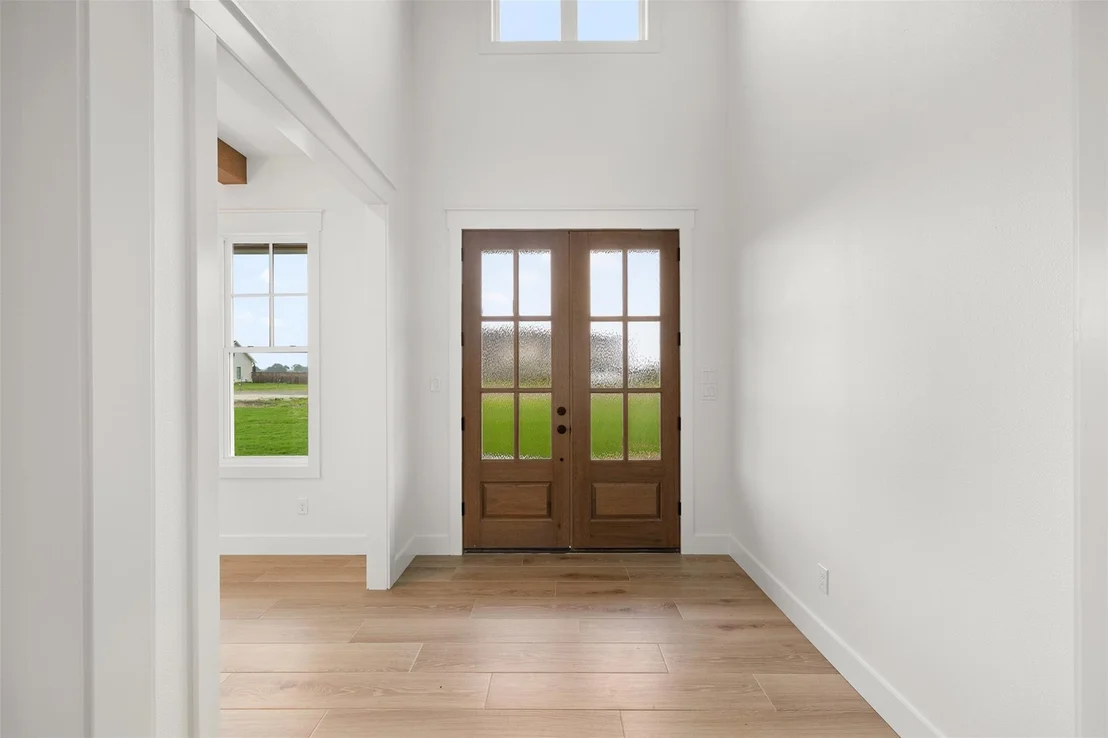 Photo of 112 Court Side Drive