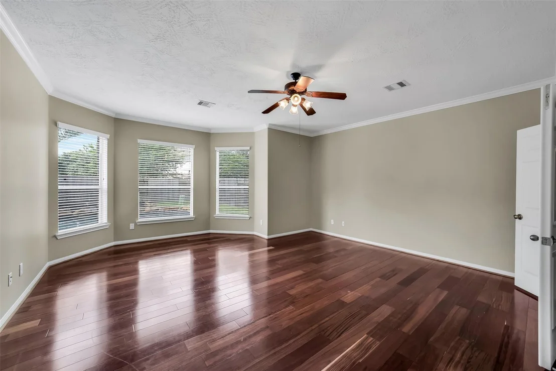 Photo of 25911 Shady Dawn Lane