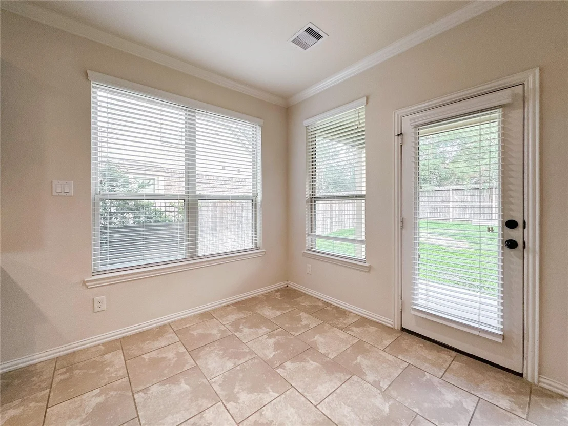 Photo of 110 S Sawbridge Circle