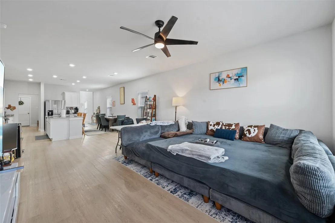 Photo of 17832 Lionheart Road