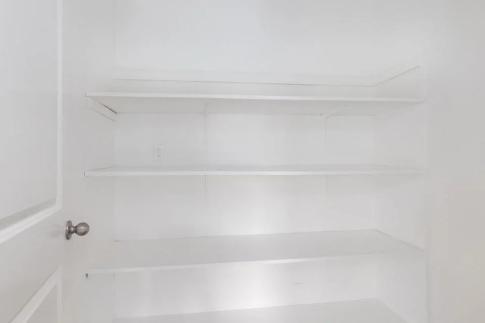 Photo of 9335 Ledge Street