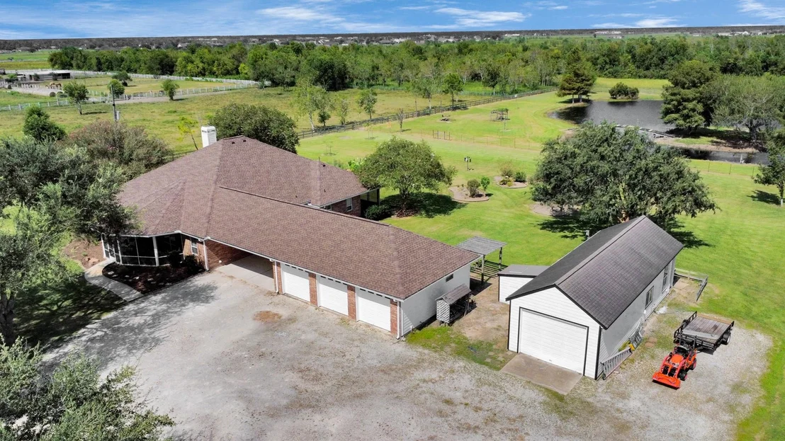 Photo of 7511 County Road 511