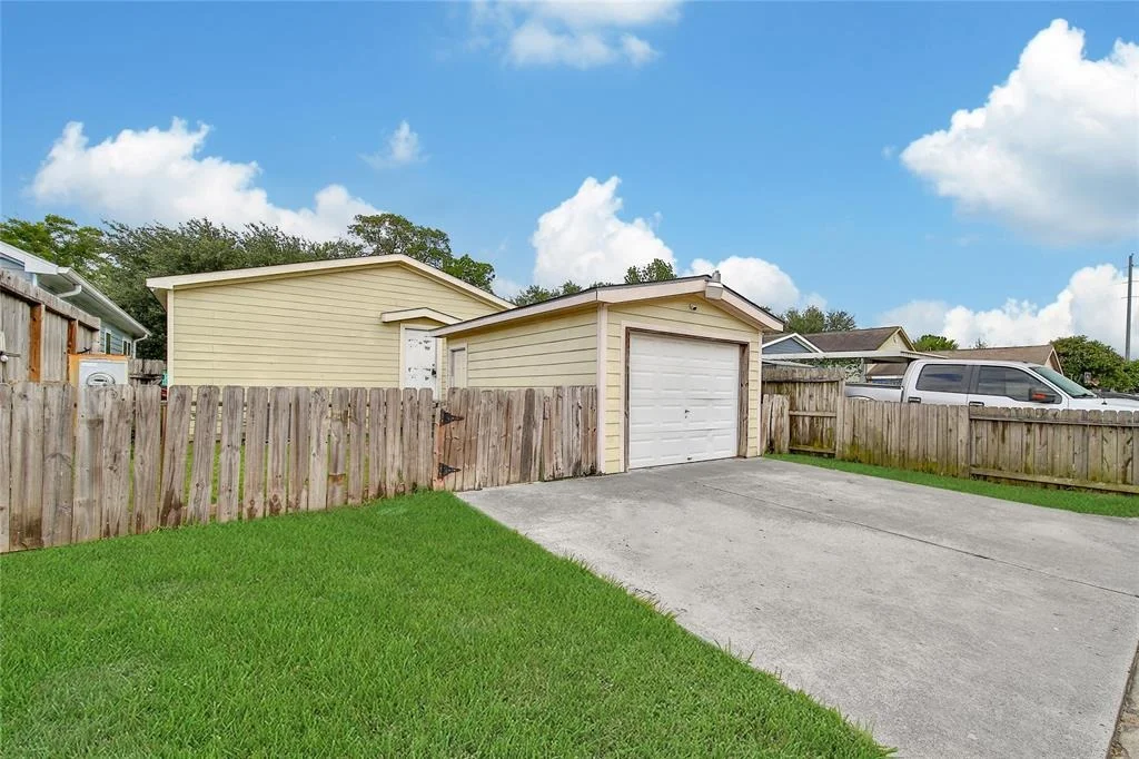 Photo of 11307 Normeadow Lane