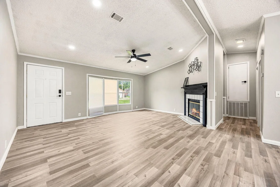 Photo of 14262 Shadow Bay Drive