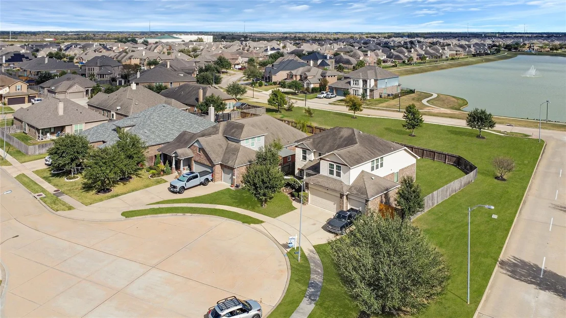 Photo of 16202 Tyler Reach Drive