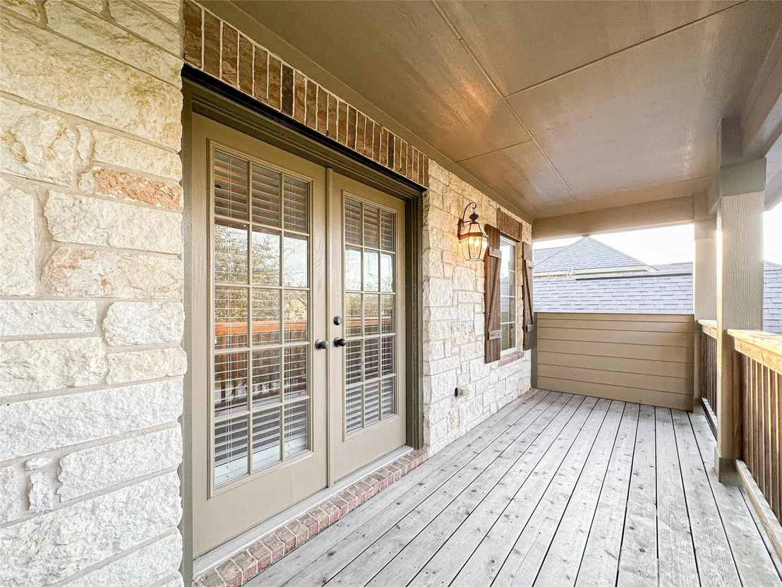 Photo of 110 S Sawbridge Circle